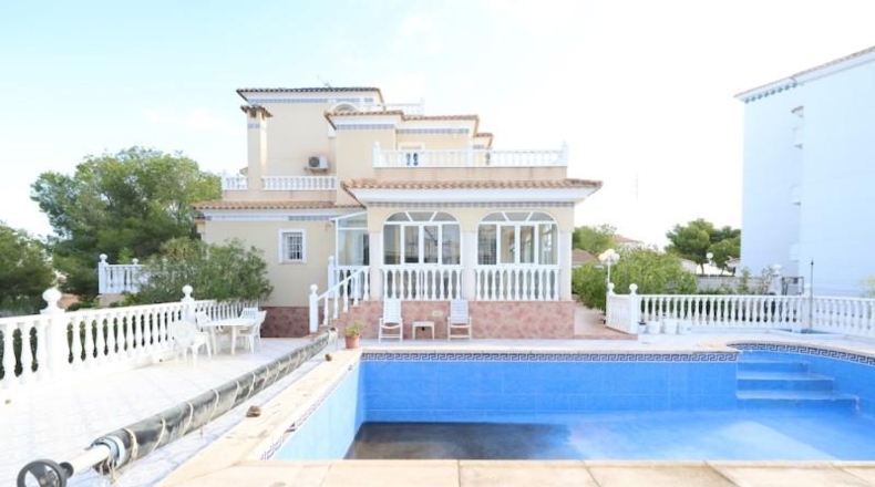 Alicante - Dehesa de Campoamor - 1514m2