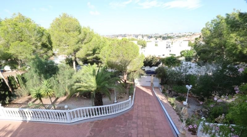 Alicante - Dehesa de Campoamor - 1514m2