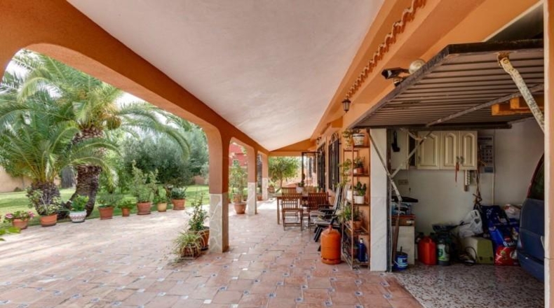 Alicante - Торревьеха - 1850m2