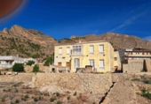 Chalet independiente con terreno en venta en la España, Orihuela, ref: TR223597 foto
