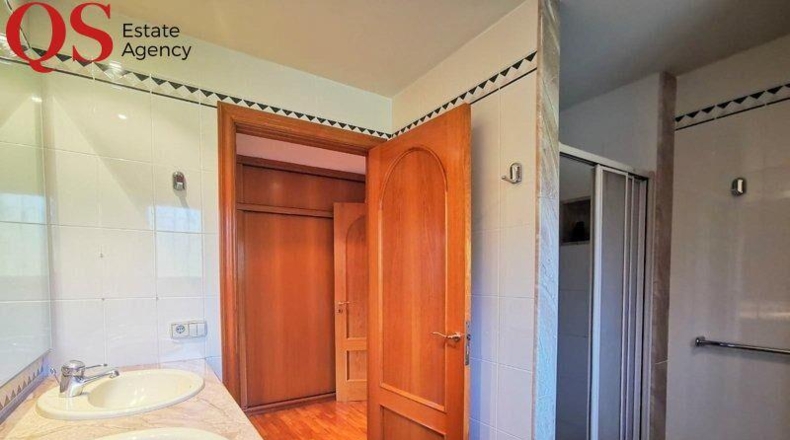 Gerona - Жирона - 574m2