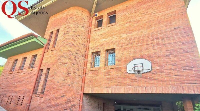 Gerona - Жирона - 574m2