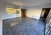 Дом с участком на продажу в городе Cornellà de Llobregat Фото