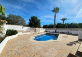 Chalet independiente con terreno en venta en la España, Orihuela, ref: TR369926 foto
