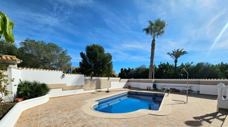 Alicante - Orihuela - 604m2
