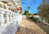 Chalet independiente con terreno en venta en la España, Orihuela, ref: TR369926 foto