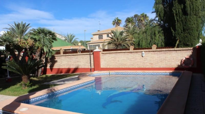 Alicante - Orihuela - 694m2