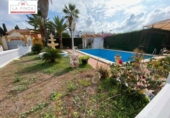 Chalet independiente con terreno en venta en la España, Málaga, ref: TR311864 foto