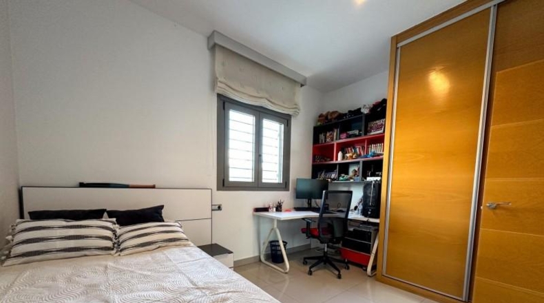 Almería - Almería - 800m2