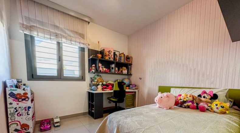 Almería - Almería - 800m2