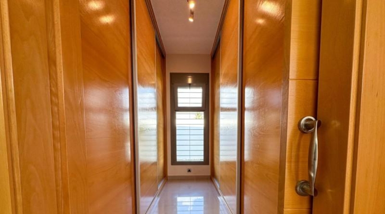 Almería - Almería - 800m2