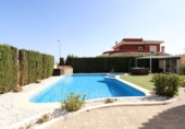 Chalet independiente con terreno en venta en la España, Rojales, ref: TR168628 foto