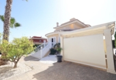 Chalet independiente con terreno en venta en la España, Rojales, ref: TR168628 foto