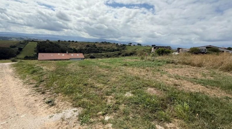 Cantabria - San Vicente de la Barquera - 1111m2