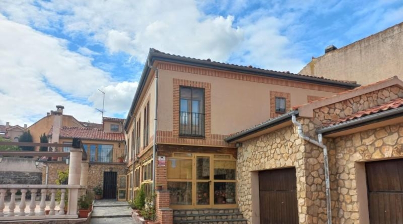 Segovia - Torrecaballeros - 1250m2