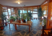 Отдельно стоящий дом с участком на продажу в городе Torrecaballeros Фото