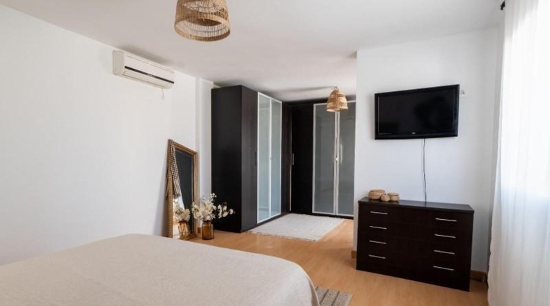 Малага - Benalmádena - 441m2