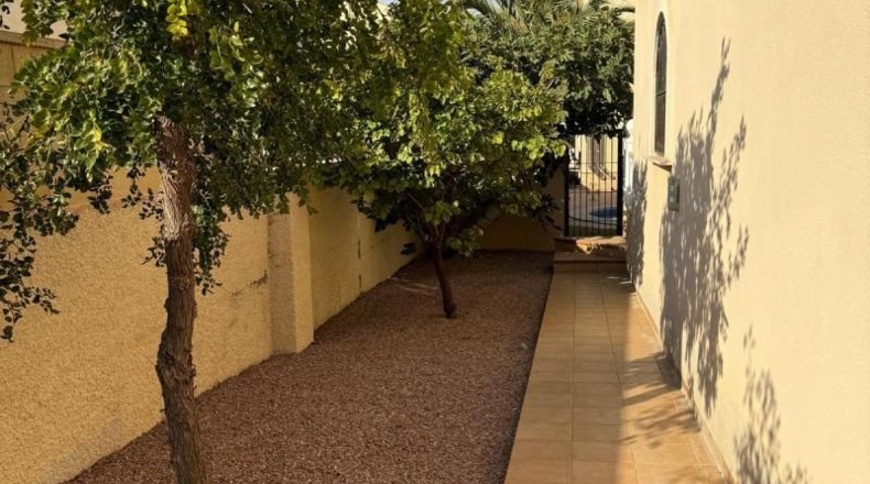 Аликанте - Dehesa de Campoamor - 900m2