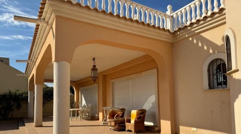 Аликанте - Dehesa de Campoamor - 900m2