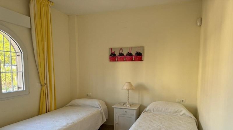 Аликанте - Dehesa de Campoamor - 900m2