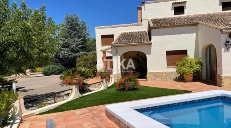 València - Onteniente - 4049m2