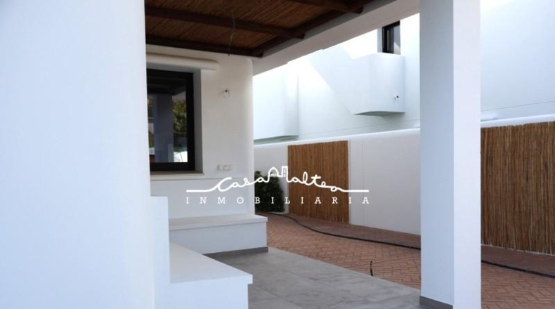 Alicante - Alfaz del Pi - 322m2