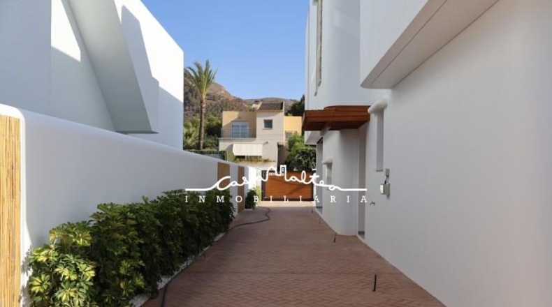 Alicante - Alfaz del Pi - 322m2