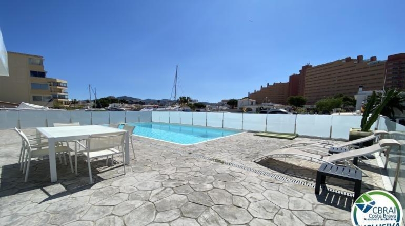 Gerona - Roses - 688m2