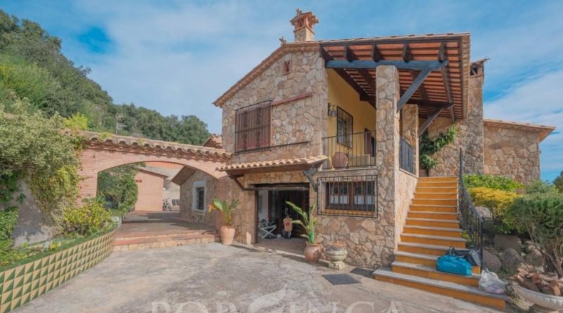 Gerona - Santa Cristina d'Aro - 3000m2
