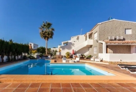 Calp 1100&nbsp;m² 