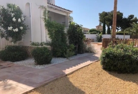 Calp 1100&nbsp;m² 