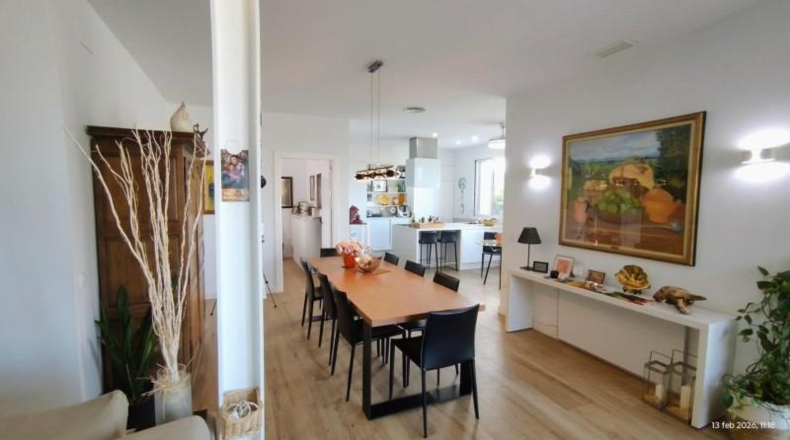Sevilla - Паломарес-дель-Рио - 2427m2