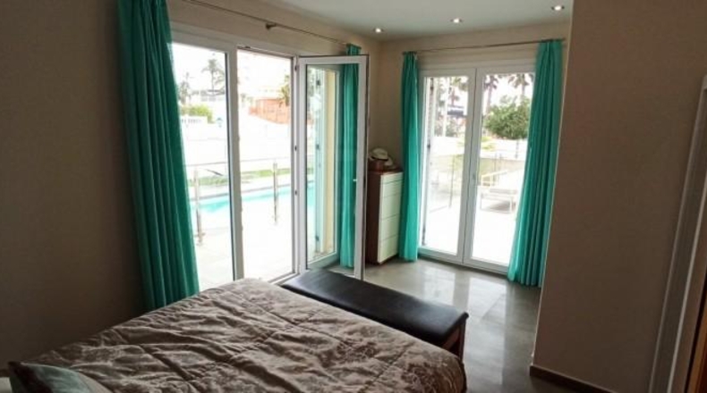 Alicante - Orihuela - 677m2
