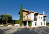 Xalet independent amb terreny en venda a la España, La Zubia, ref.: TR149308 foto