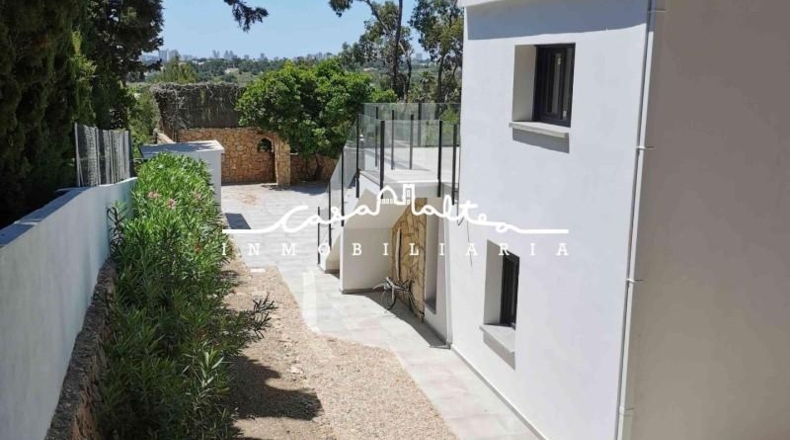 Alicante - Альфаз-дель-Пи - 2000m2