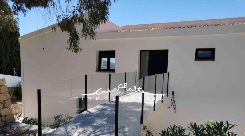Alicante - Альфаз-дель-Пи - 2000m2
