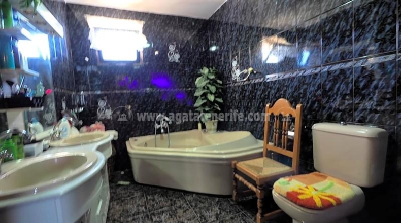 Santa Cruz de Tenerife - Icod de los Vinos - 4689m2