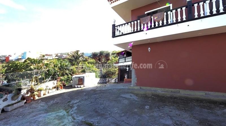 Santa Cruz de Tenerife - Icod de los Vinos - 4689m2