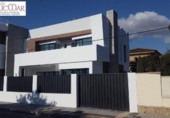 Chalet independiente con terreno en venta en la España, Benidorm, ref: TR132460 foto