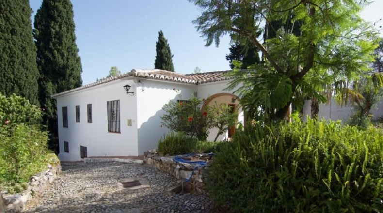 Malaga - Алаурин-эль-Гранде - 9000m2