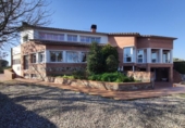 Chalet independiente con terreno en venta en la España, Lliçà d'Amunt, ref: TR340324 foto