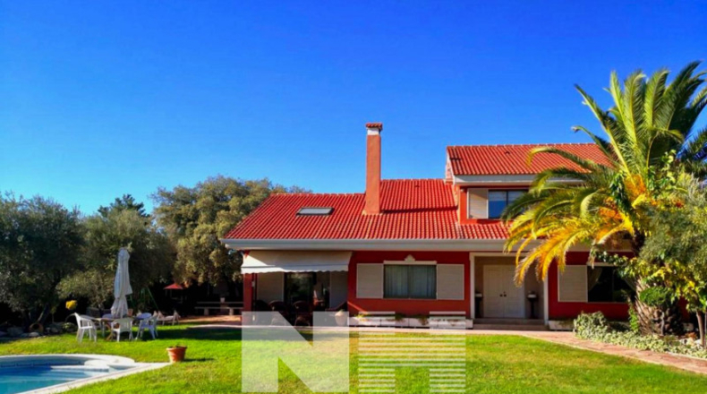 Comunidad de Madrid - Las Rozas de Madrid - 2530m2