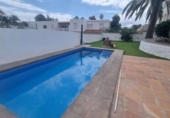 Chalet independiente con terreno en venta en la España, Arona, ref: TR173498 foto