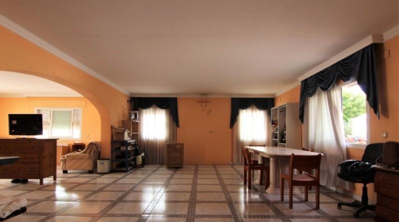 Alicante - Ла-Нусия - 3000m2