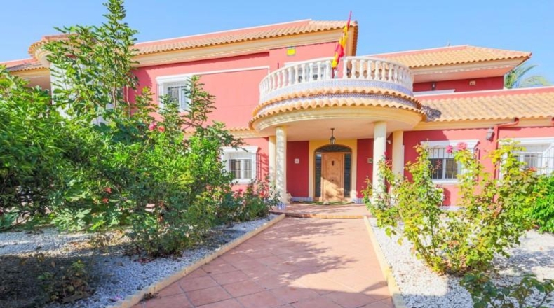 Alicante - Torrevieja - 1600m2