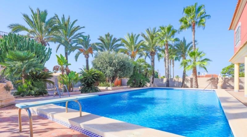 Alicante - Torrevieja - 1600m2