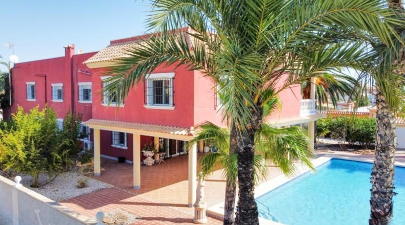 Alicante - Torrevieja - 1600m2