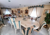 Chalet independiente con terreno en venta en la España, Benidorm, ref: TR161929 foto