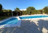 Chalet independiente con terreno en venta en la España, Alicante, ref: TR162853 foto