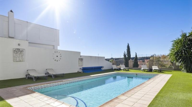Málaga - Estepona - 1000m2